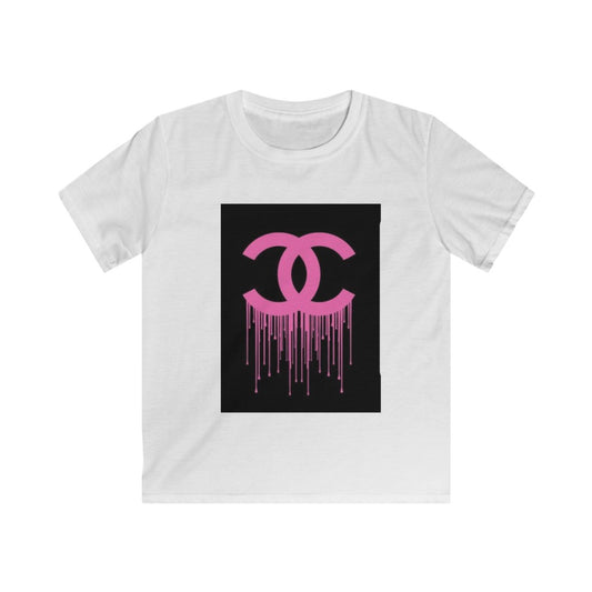 COUTURE IN PINK  / Kids Softstyle Tee