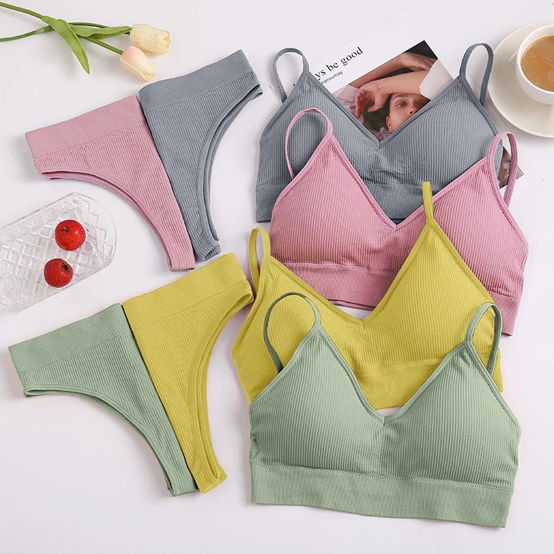 THCNJ / FINETOO Seamless Bra Set Bra (Top + Panty )